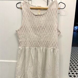 Matilda Jane medium M day in the park women’s smocked Cream and Pink top tank